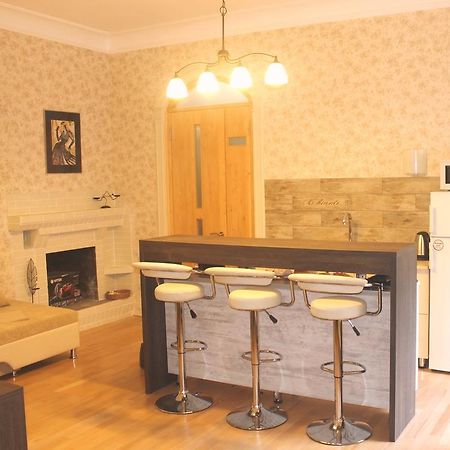 Vachnadze Apartment Tiflis Oda fotoğraf